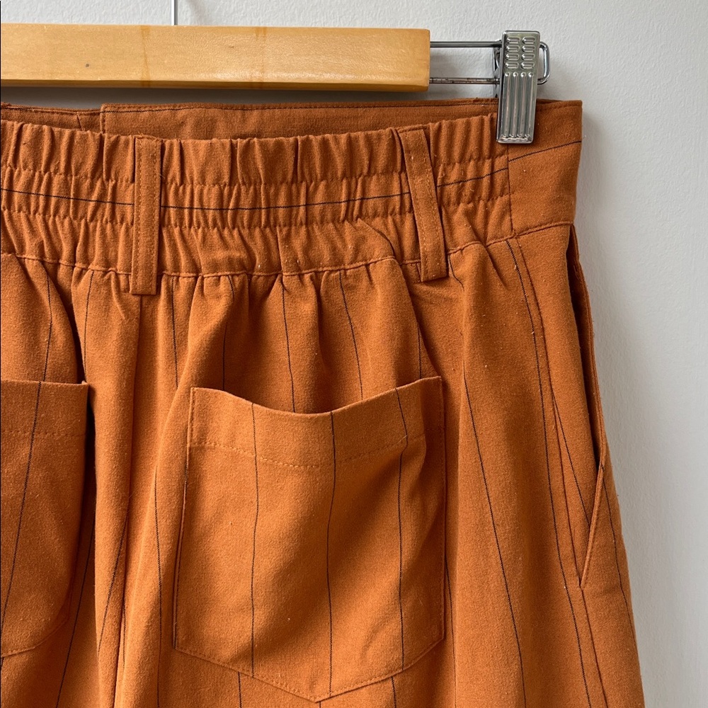 Danielle Bernstein Shorts - image 7